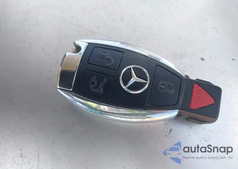 2014 Mercedes-Benz E 350 z USA, uszkodzony, nr VIN WDDHF5KBXEB006497